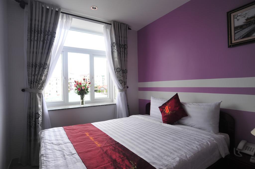 Hong Thien Ruby Hotel Хуе Екстериор снимка