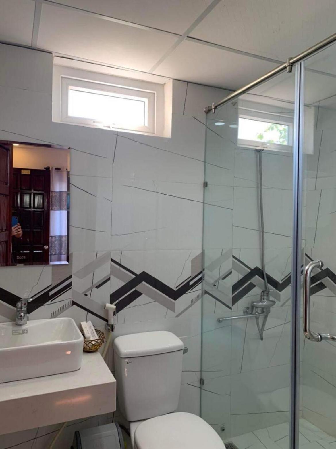 Hong Thien Ruby Hotel Хуе Екстериор снимка